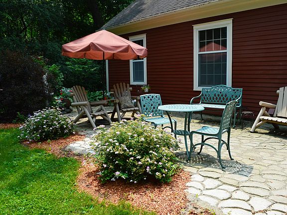 3rd image of 1132 Woodland Trl