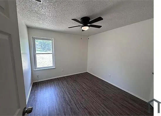 5408 Helmick Ave — Photo 9