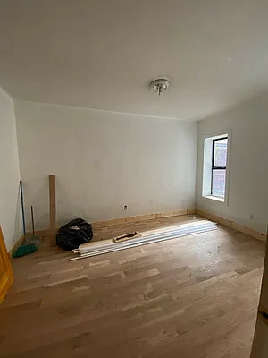 Rented by Legacy Realty Group NYC LLC | media 7