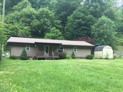 272 Ramey Frk, Raccoon, KY, 41557