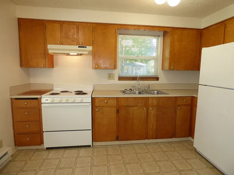 1375-1377 Franklin St NW — Photo 9