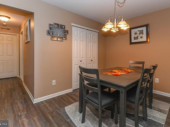 5th image of 1433 Tristram Cir