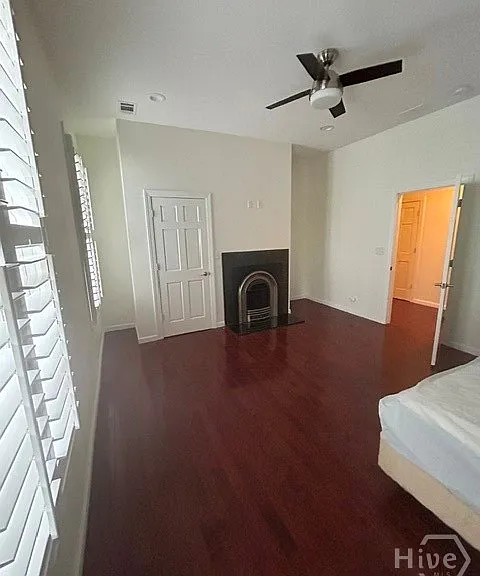 449 Reese St — Photo 4