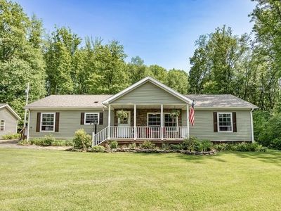 214 Fullingmill Rd, Mercer, PA, 16137