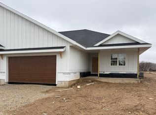 1127 Parkview Street, Cottage Grove, WI 53527