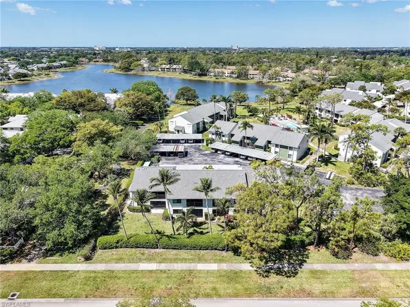 2902 Kings Lake BLVD #2902, NAPLES, FL 34112