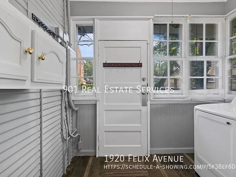 1920 Felix Ave — Photo 18