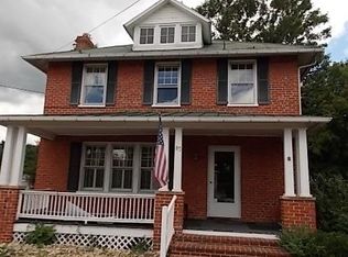 83 Draft Ave, Stuarts Draft, VA 24477