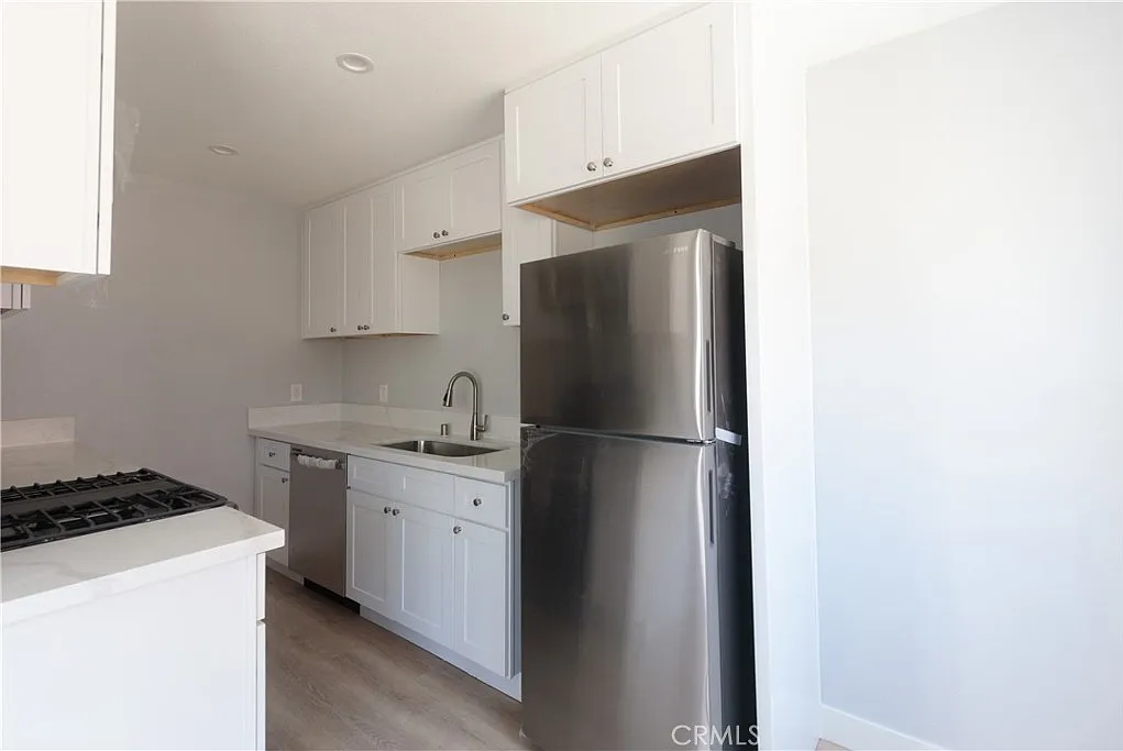 1 bed, 650 sqft, $1,610 — Photo 3
