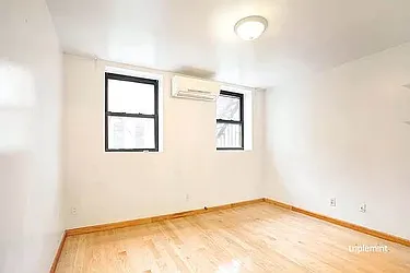 Rented by Triplemint