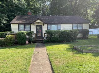2411 Rebecca Ave, Charlotte, NC 28208