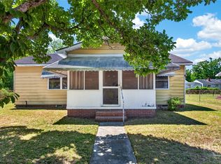 2107 Hawthorne St, Savannah, GA 31404
