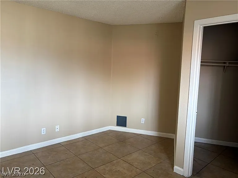 2080 Karen Ave #17 — Photo 19