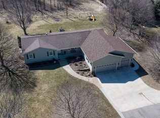801 S Mahomet Rd, Mahomet, IL 61853
