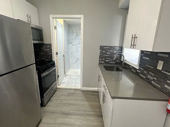 17 Teaneck Rd #4