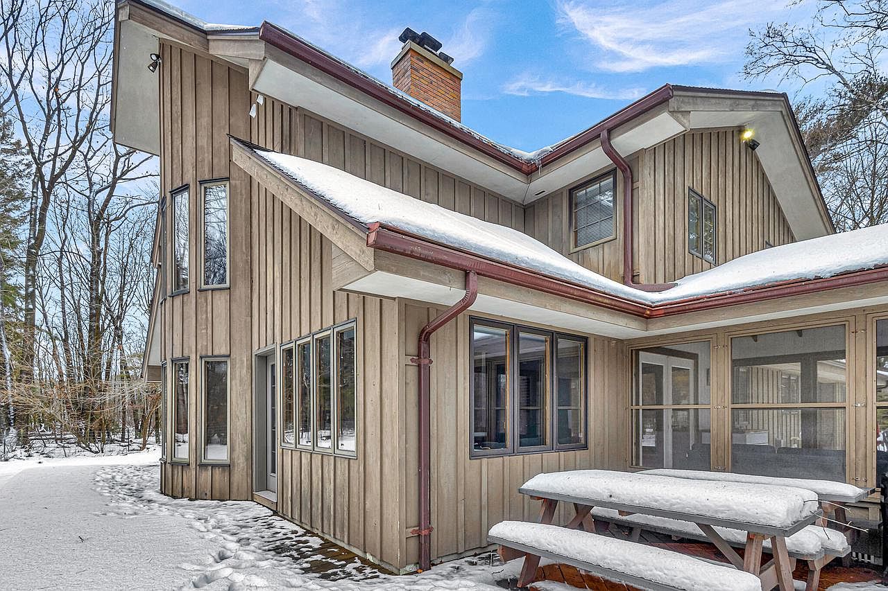 W1277 Foster ROAD, Oostburg, WI 53070 Zillow