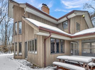 W1277 Foster Rd, Oostburg, WI 53070