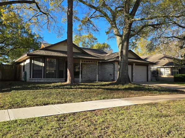15807 Oak Mountain Drive, Houston, TX 77095