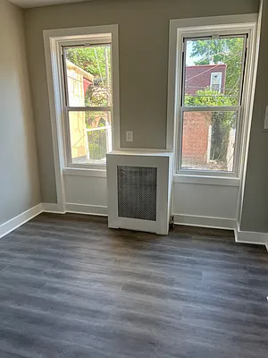 Rented by Alexander Bilu, LREB | media 1