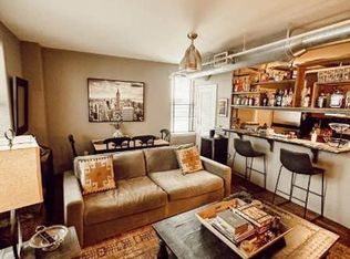 700 Church St APT 908, Nashville, TN 37203