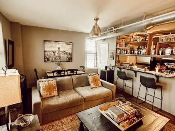 700 Church St APT 908, Nashville, TN 37203