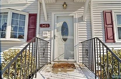 2nd image of 3-09 32nd St