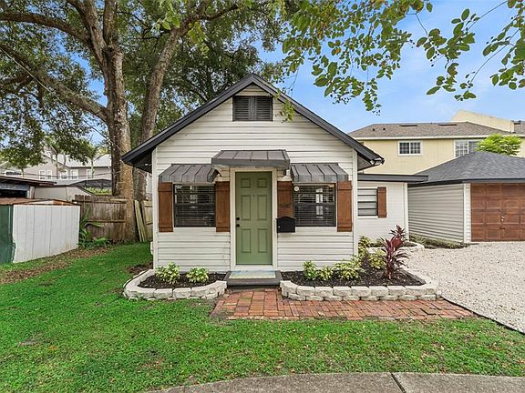 4th image of 1438 CATHERINE STREET