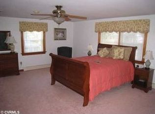 9284 Shannon Rd, Mechanicsville, VA 23116