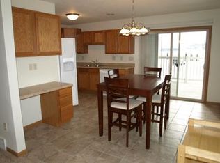 800 Angel Ct APT 315, Holmen, WI 54636