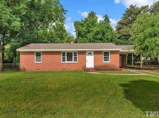 1100 Juniper Dr, Fayetteville, NC 28304