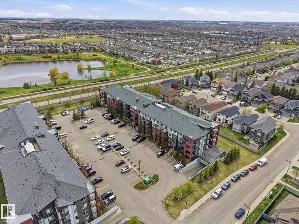5521 7th Ave SW #302, Edmonton, AB T6X 2A8
