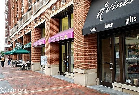 New Fine Dining and Boutique Stores
