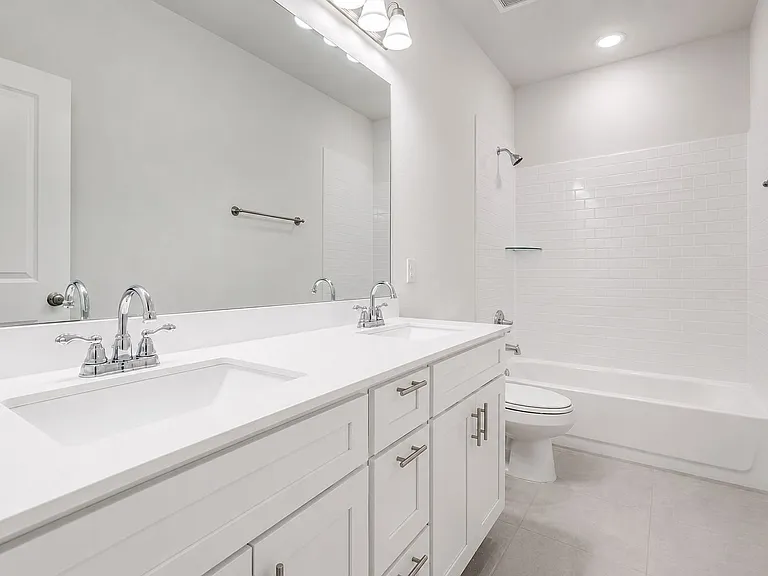 513 Hutchinson Ln — Photo 10