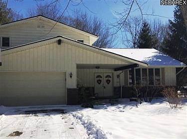 1st image of 6451 Woodbury Dr