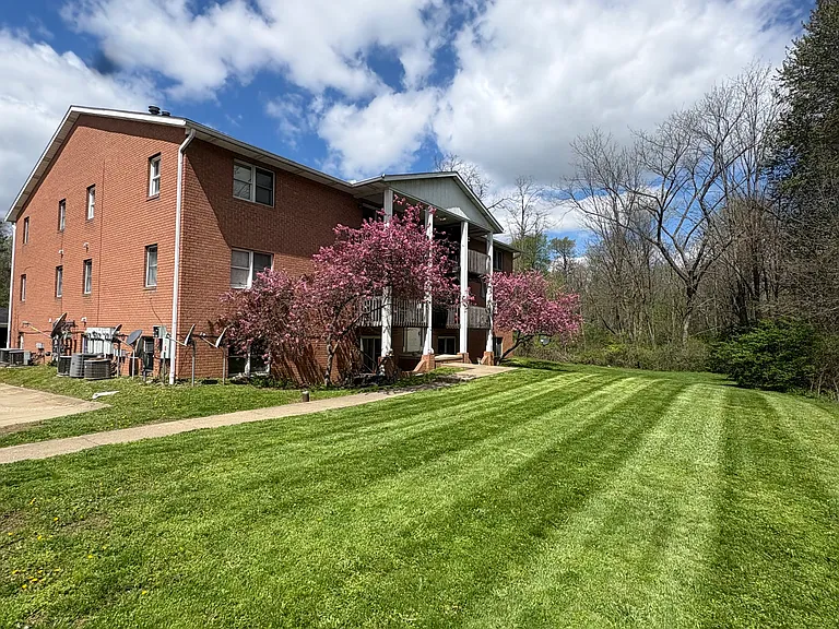 8695 Rosewood Ave NW #9 — Photo 1