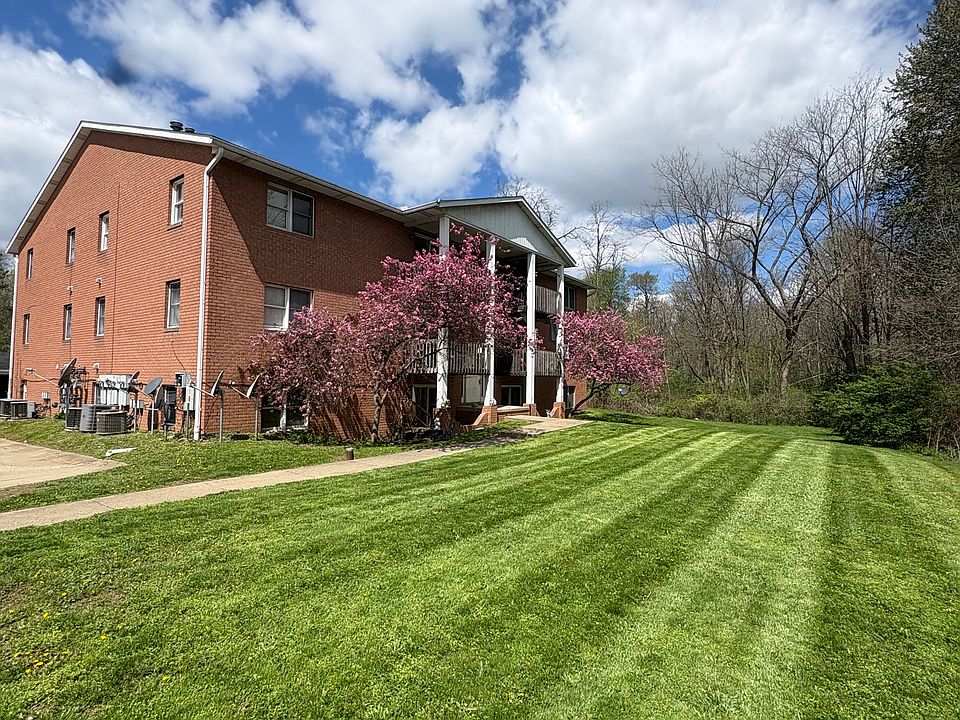 1st image of 8695 Rosewood Ave NW APT 9