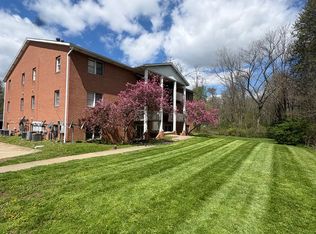 8695 Rosewood Ave NW APT 9, North Canton, OH 44720