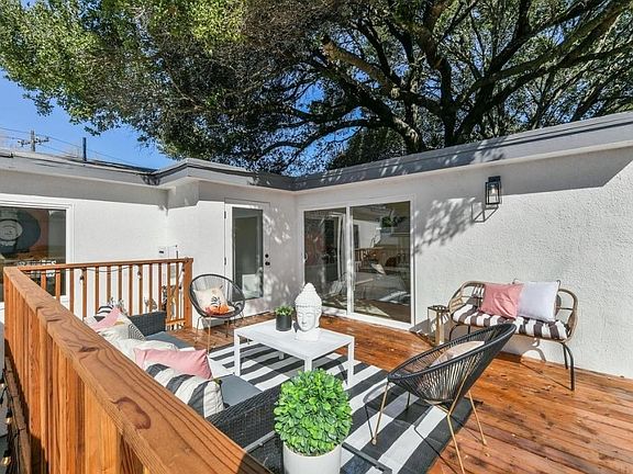 5th image of 4014 Laurel Ave