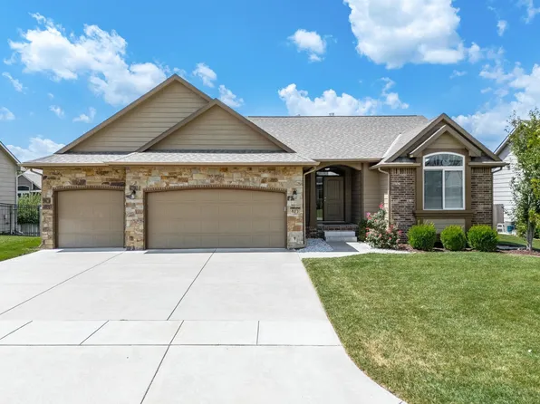8573 W Candlewood Ct, Wichita, KS 67205