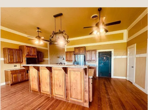 5100 County Road L, Stratford, TX 79084