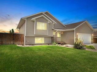 6953 E Daisy Dr, Black Hawk, SD 57718