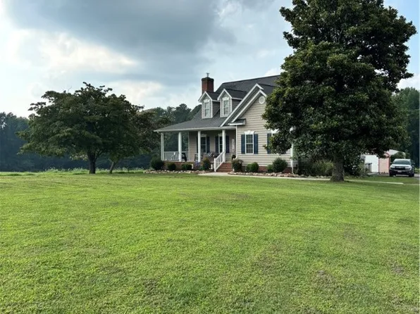 827 Sutherland Rd, Church Road, VA 23833