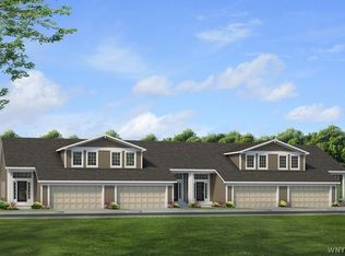 10 Mary Rachel Pl, Lancaster, NY 14086