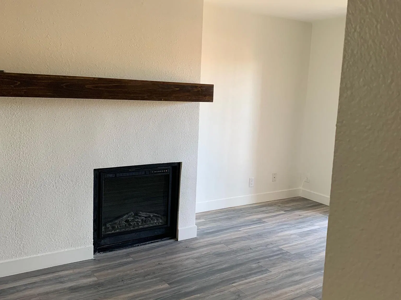 5525 E Thomas Rd — Photo 2
