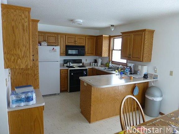 2nd image of 927 Paperjack Dr