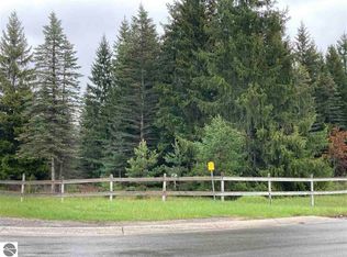 S Lachance Rd, Lake City, MI 49651