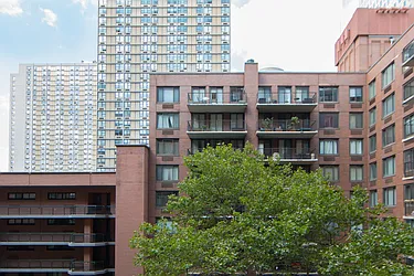 Rented by New York Residence