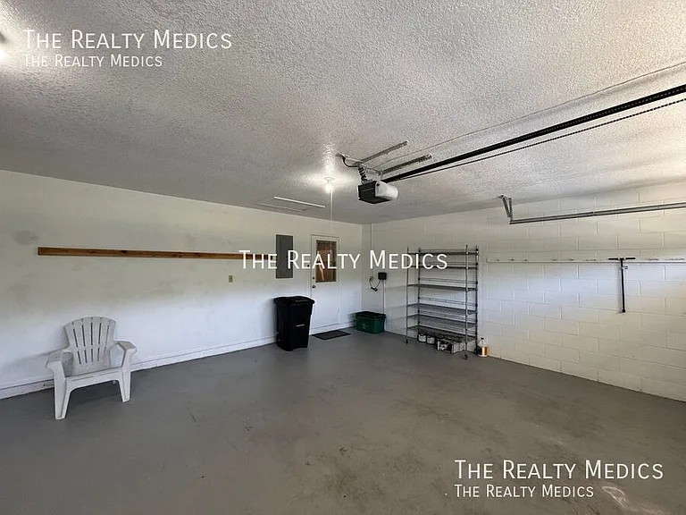 1184 Mapimi Ct — Photo 21