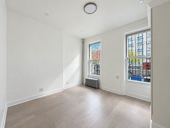 2nd image of 534 4th Ave APT 1