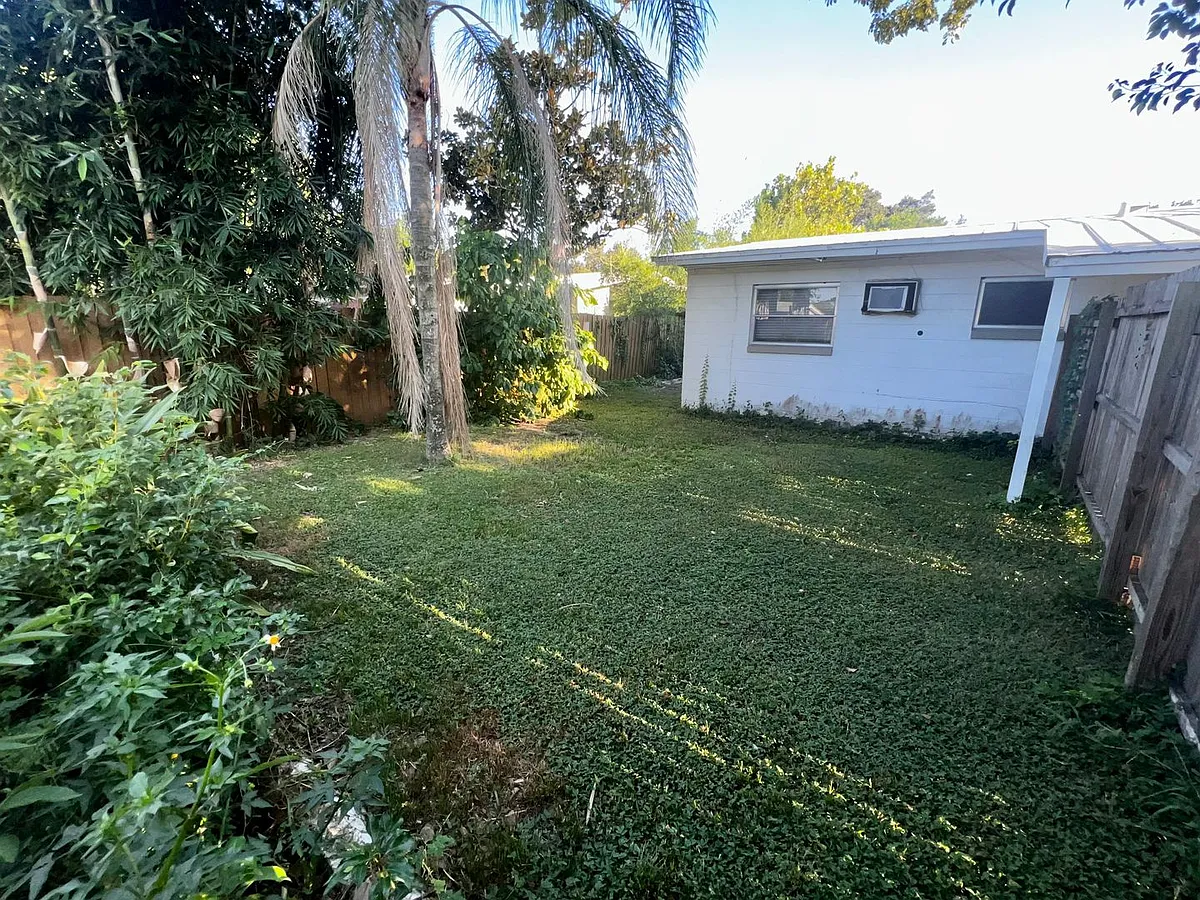 Building Photo - 8362 Cristobal Cir #A